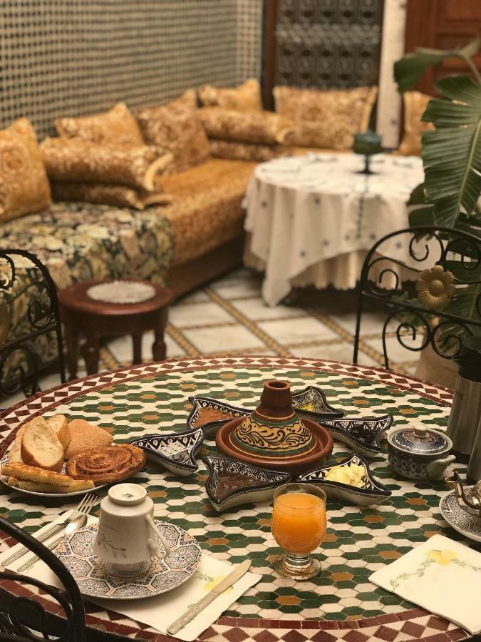 Riad Taj Salma Fez Esterno foto