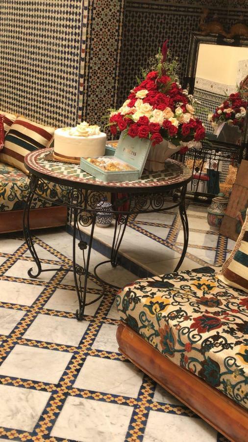 Riad Taj Salma Fez Esterno foto